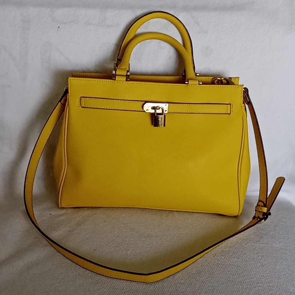 EUC Danier yellow handbag